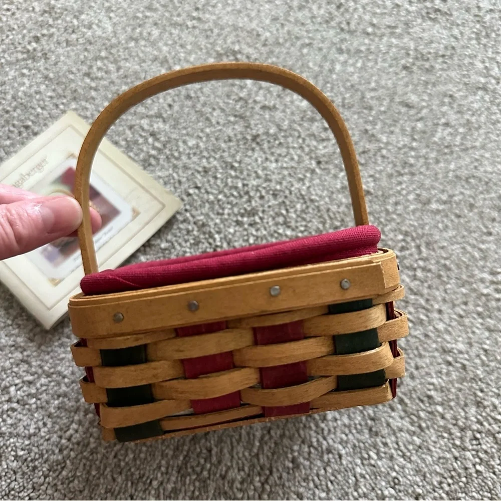 Longaberger‎ 2003 Holiday Helper Basket
